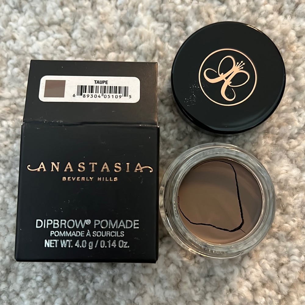 Anastasia dip brow pomade